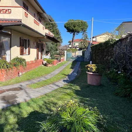 La Casa Di Margot Apartment Forte dei Marmi