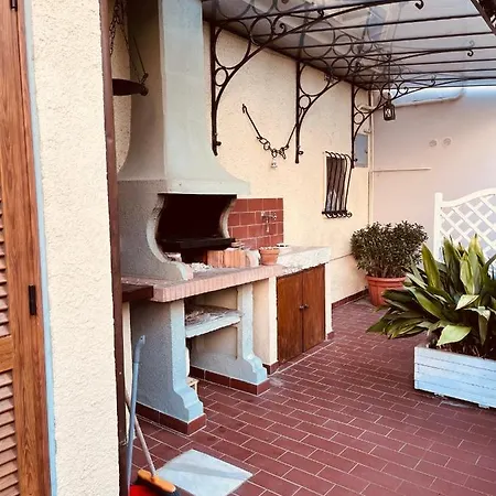 La Casa Di Margot Apartment *